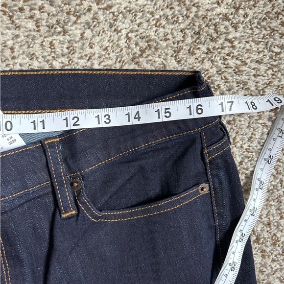 J. Crew Factory Dark Rinse Wash Blue Denim Straight & Narrow Leg Casual 32 NWT - Picture 7 of 7